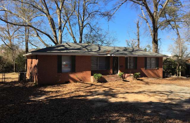 1208 Fairfield Dr photos photos