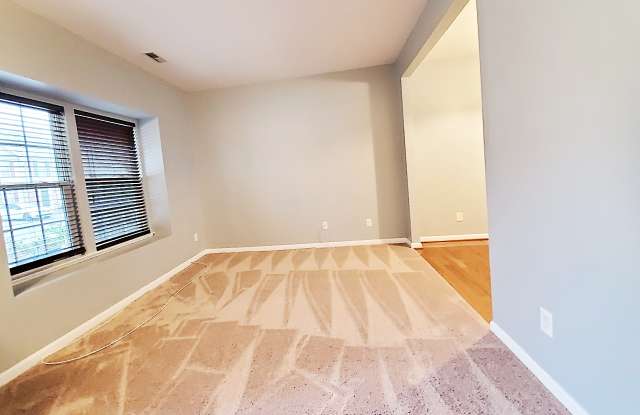 618 Wye Oak Drive - 1 Gallery 4
