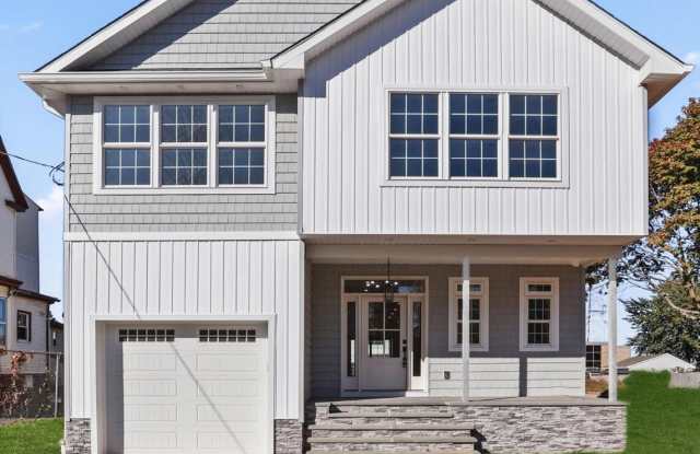 169 Chelsea Avenue photos photos
