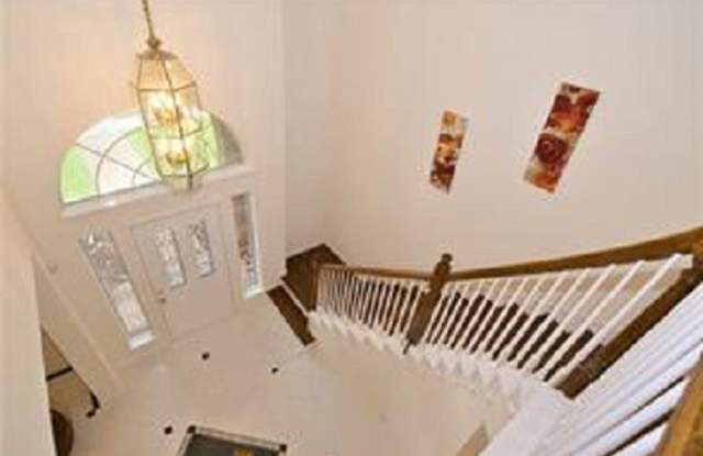 5828 Mossbrook Trail Gallery 2