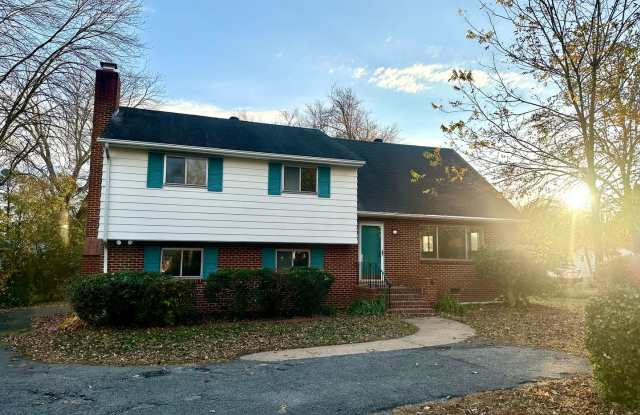 West End Regency Area - 8311 Michaels Road, Tuckahoe, VA 23229