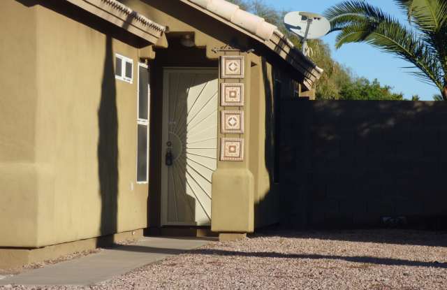 144 W VILLA THERESA Drive Gallery 2
