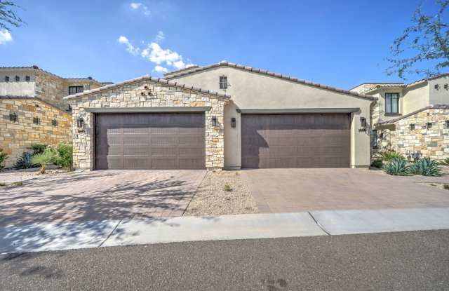 Luxury 3 Bed 3.5 Bath Townhome Walking Distance to Fashion Square Mall! Gallery 3