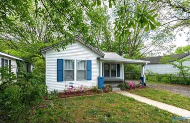 505 McCullough Avenue Northeast - 505 McCullough Avenue Northeast, Huntsville, AL 35801