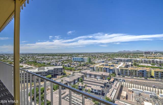 207 W CLARENDON Avenue photos photos