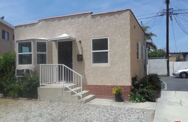 2119 South MARVIN Avenue Gallery 2