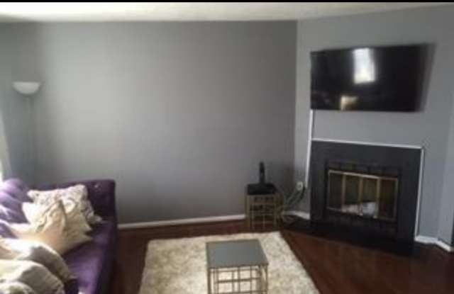 235 Westdale Drive Gallery 2