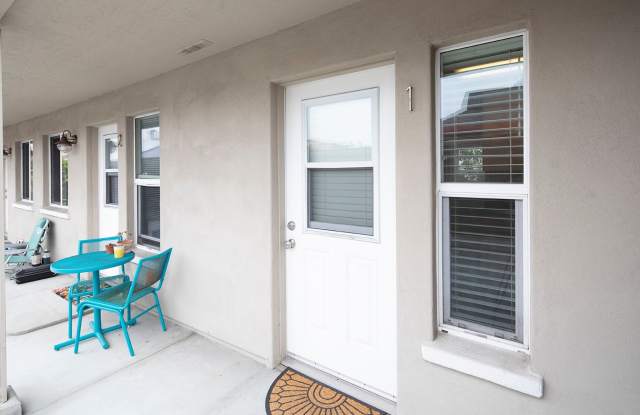 Rare Coastal Studio Between Windansea Beach and La Jolla Cove! photos photos