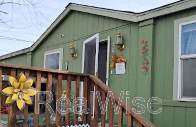 506 SE Black Butte Blvd photos photos