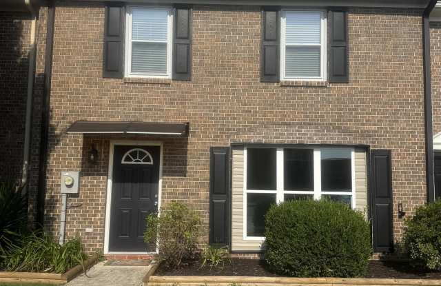 2210 Westbury Court SW Gallery 2
