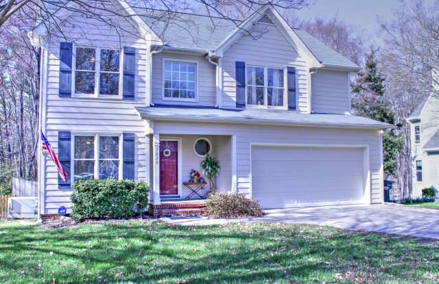 Beautiful home with Fenced Yard & Screened Porch! photos photos