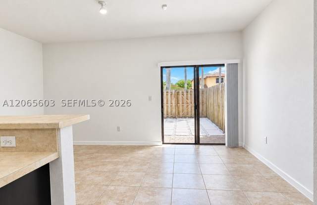 413 SE 32nd Ter Gallery 3