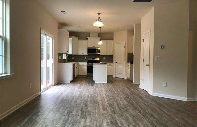 15951 Harbor Hill Drive Gallery 2
