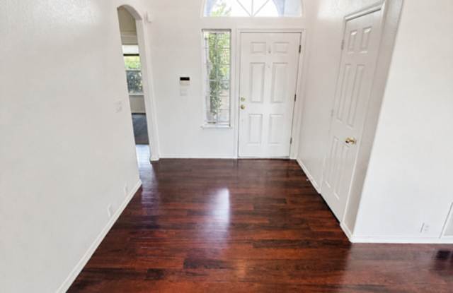 10746 Gemini Court Northwest Gallery 3