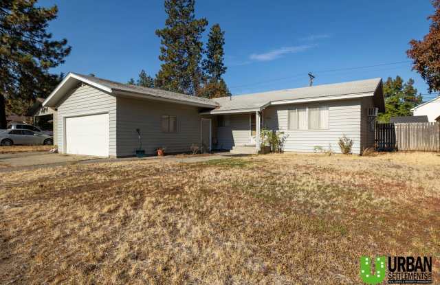 Nice Home in Cheney Gallery 3