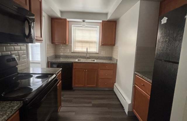 Shaker Park Manor Crossing- Shaker Heights Gallery 3