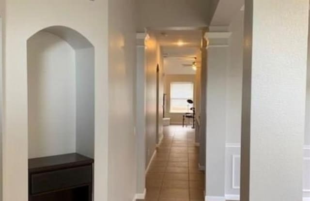 10808 Pineview Lane Gallery 4