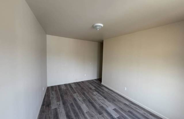 36 Bruce Ave photos photos