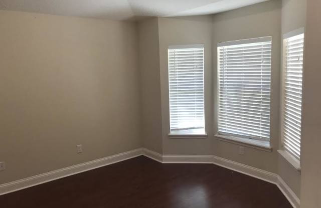 8041 Byrd Landing Ct Gallery 4