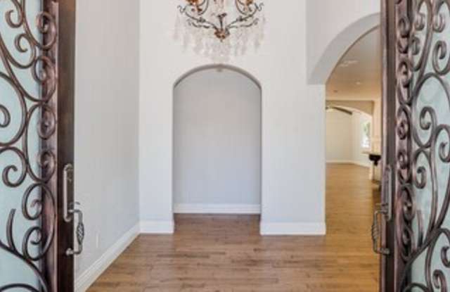 4411 VANALDEN AVE Gallery 4