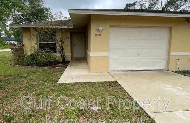 1090 Jaguar Blvd photos photos