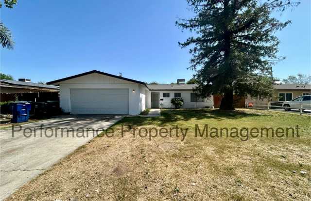 3 Bed/2 Bath SE Bakersfield Home w/ RBP & $0 Deposit Option photos photos