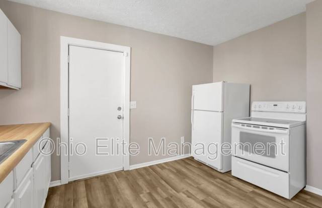 793 E Starr Ave photos photos