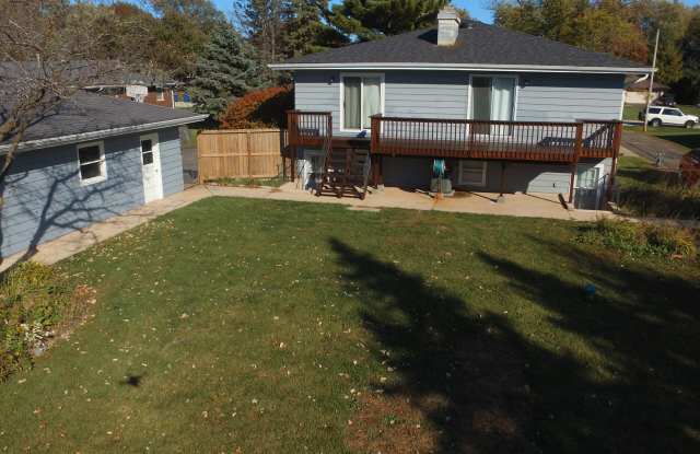 1133 Johnston Drive Gallery 3