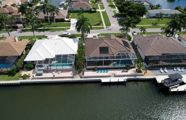 200 Copperfield photos photos