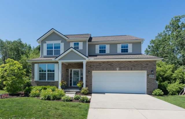 58180 Sunflower Circle North Gallery 1