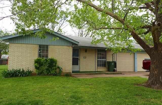 1712 Carla Avenue - 1712 Carla Avenue, Arlington, TX 76014
