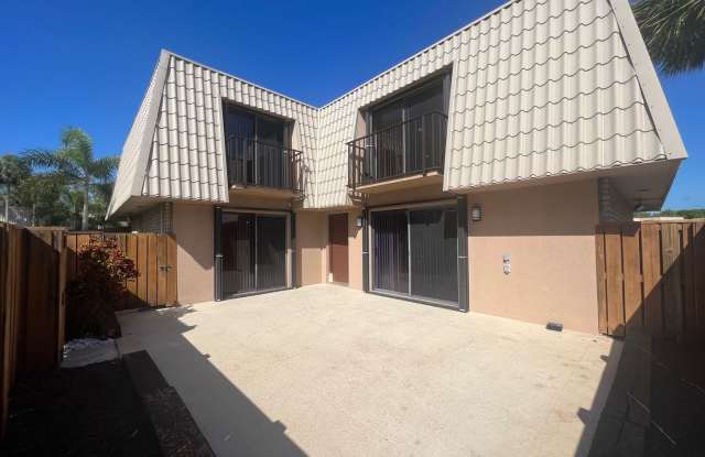 Townhouse 2 Bedroom 2.5 Bath West Palm beach photos photos