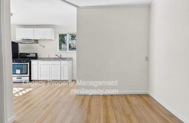 3617 Willow Street Gallery 3