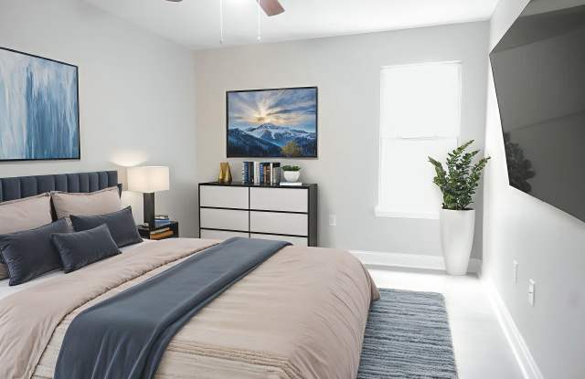 Fully Renovated, Under New Management, Steps From University! photos photos