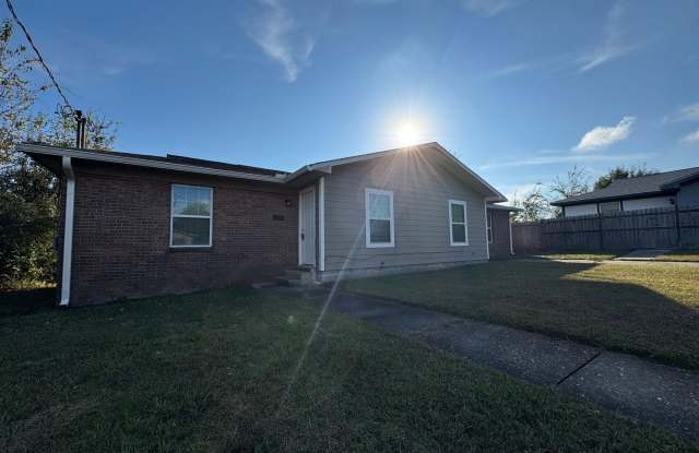 4006 E 11th Street unit: D photos photos