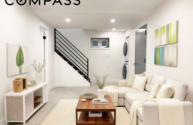 1634 West 2nd Street photos photos
