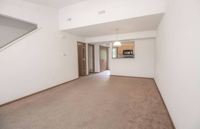 Large 4 bedroom Duplex Gallery 4