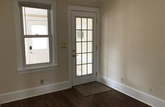 106 ALBANY AVENUE Gallery 4