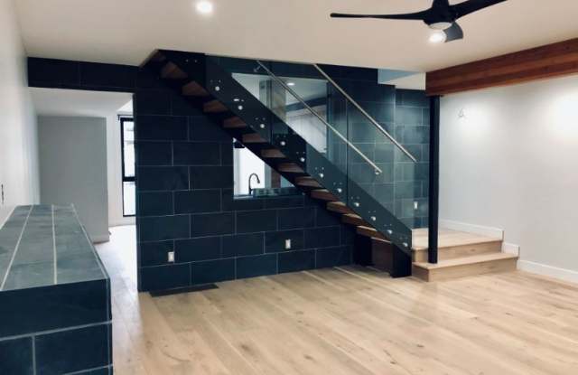 3647 Lipan St Gallery 4