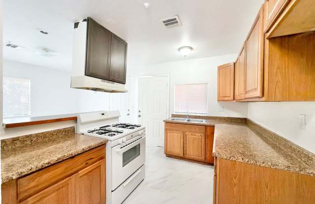 PS T 66369 photos photos