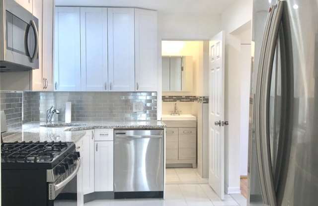 151 BLEECKER ST - 151 Bleecker Street, Jersey City, NJ 07307
