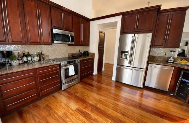 13658 Kiltie Ct Gallery 4