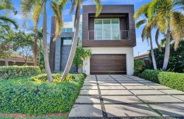 2217 NE 17th Ter - 2217 Northeast 17th Terrace, Wilton Manors, FL 33305