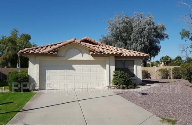 3122 N 115th Ln photos photos