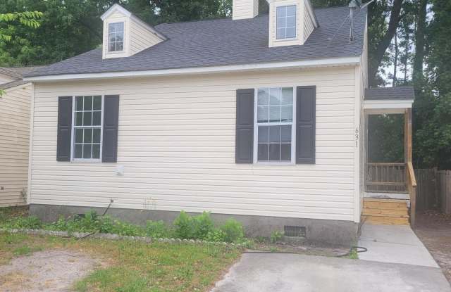 631 Varsity Drive photos photos