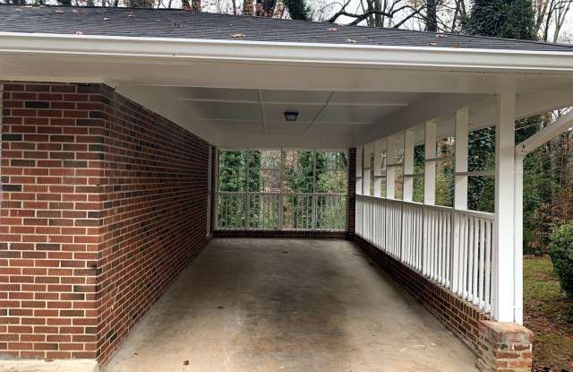 1299 Avonwood Circle Gallery 3