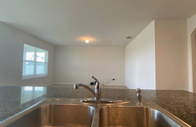 2588 Garden Plum Place Gallery 4