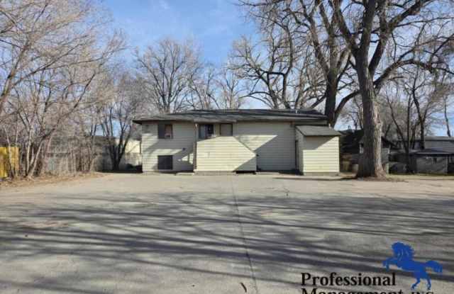 305 S 12th Street West photos photos