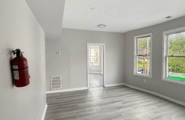 94 Hopkins Pl photos photos