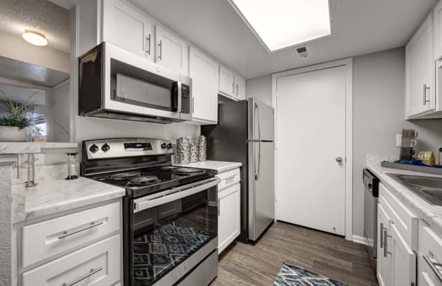 Waterfield Court Apartment Homes photos photos